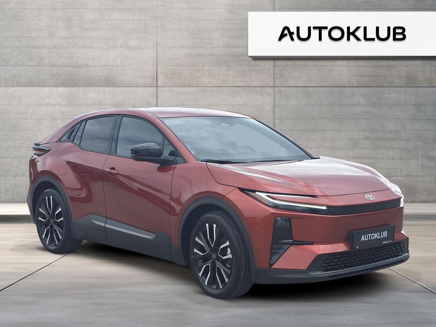Toyota C-HR+